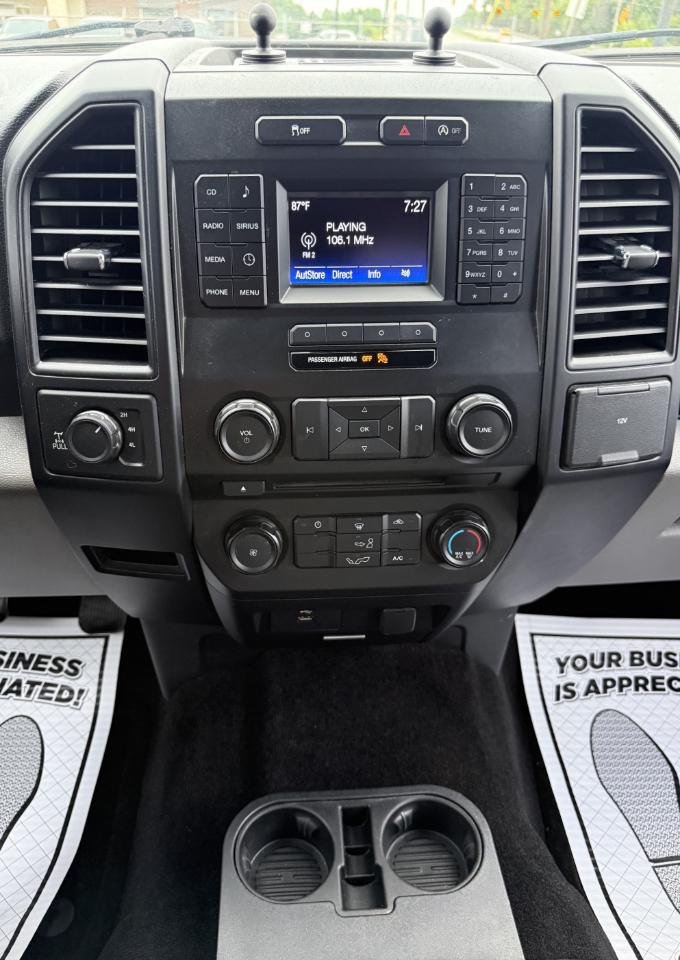 Ford F-150 Lariat SuperCrew 5.5-ft. Bed 4WD 2016