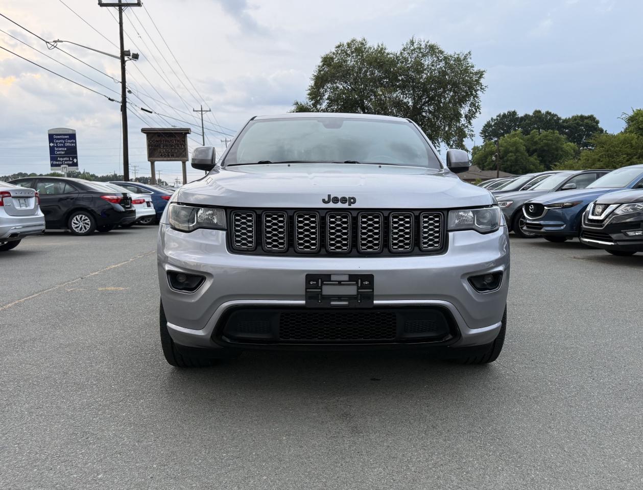 Jeep Grand Cherokee  2019