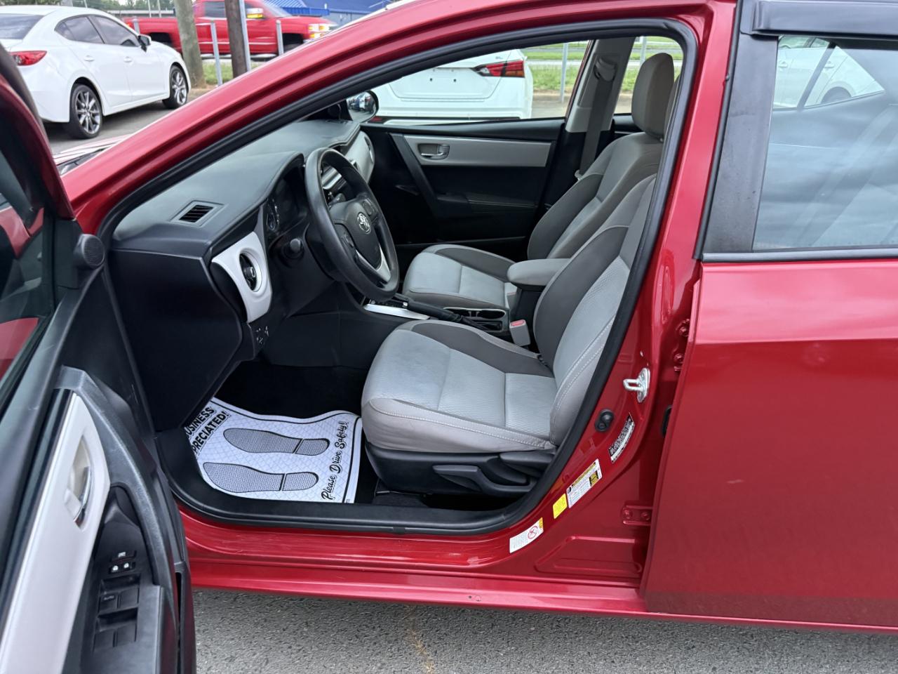 Toyota Corolla LE CVT 2017