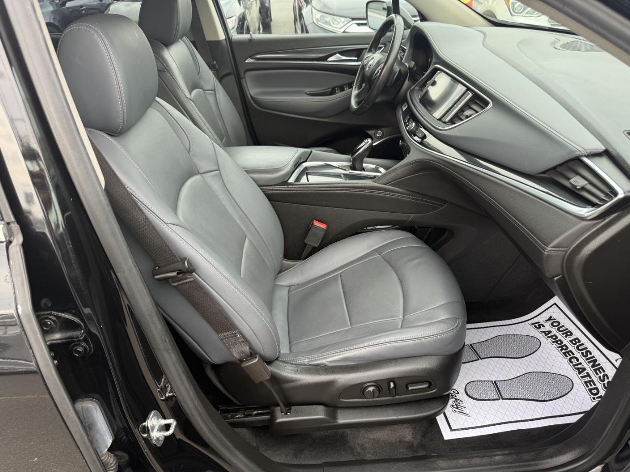 Buick Enclave Essence FWD 2020