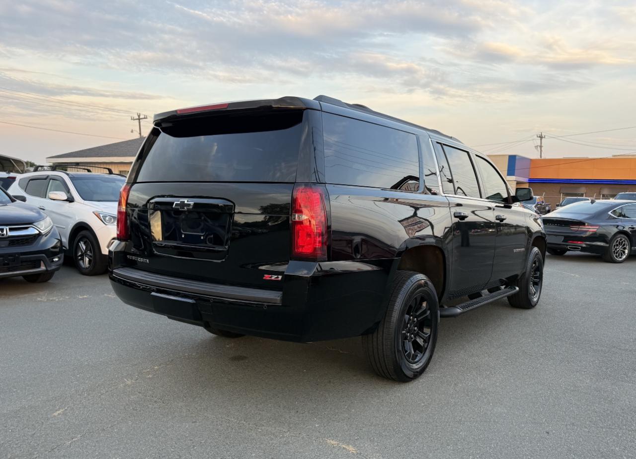 Chevrolet Suburban LT 4WD 2020
