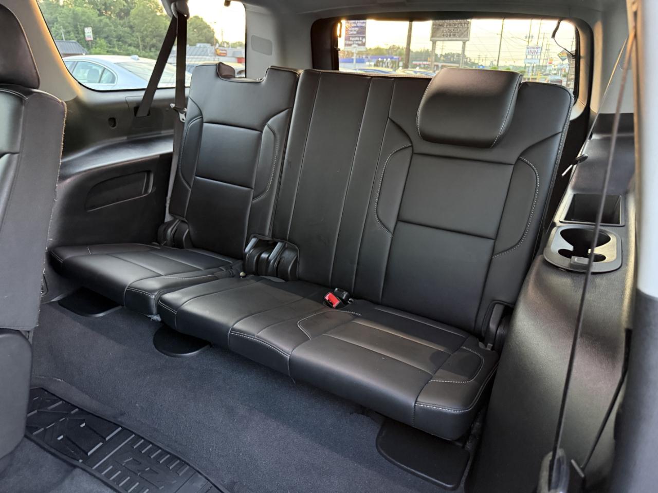Chevrolet Suburban LT 4WD 2020