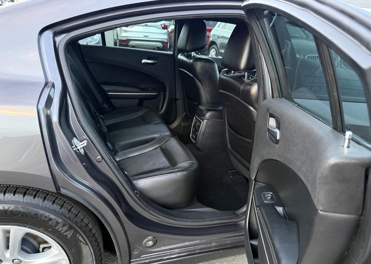 Dodge Charger SXT 2020