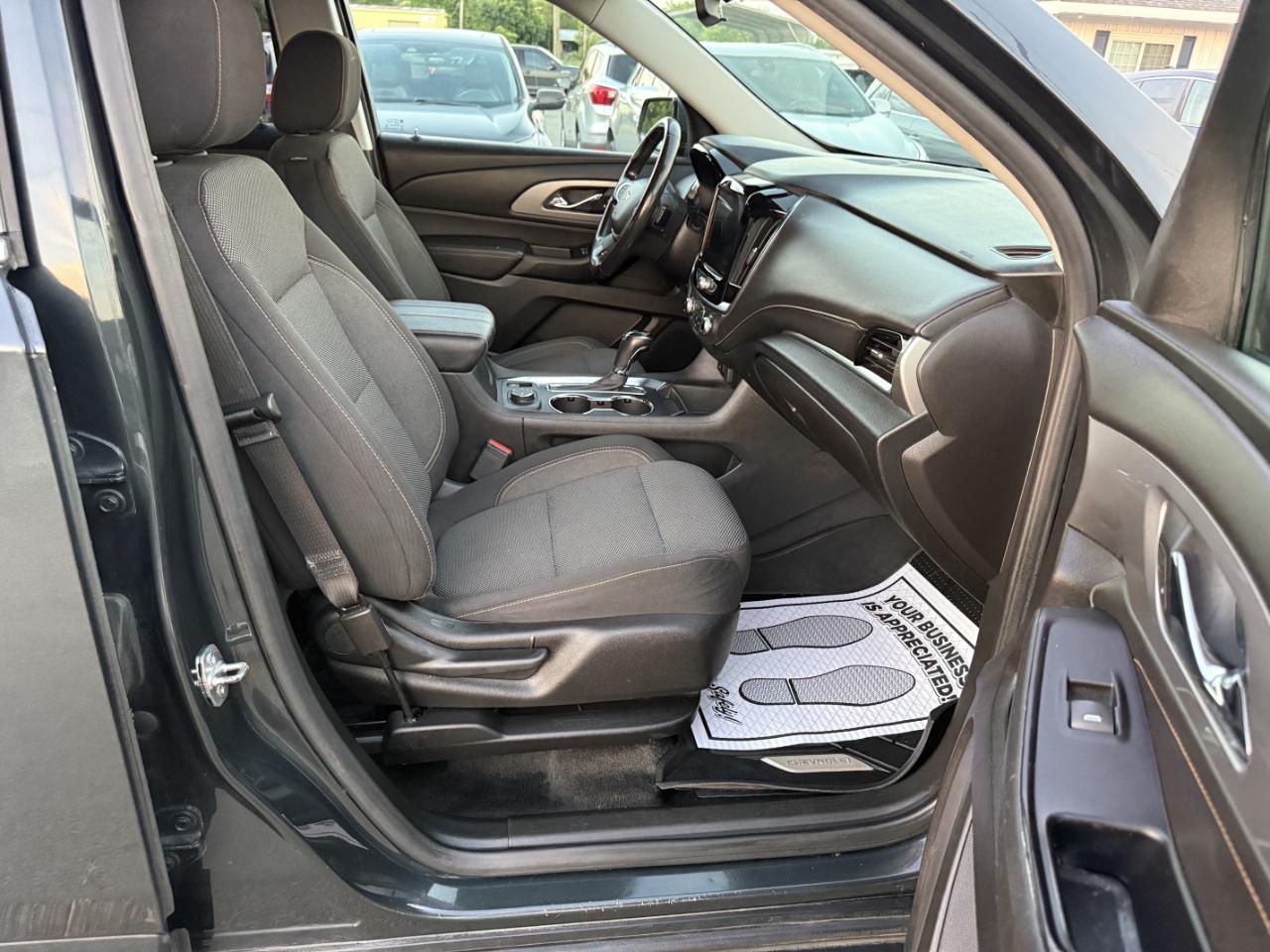 Chevrolet Traverse LT Cloth FWD 2019