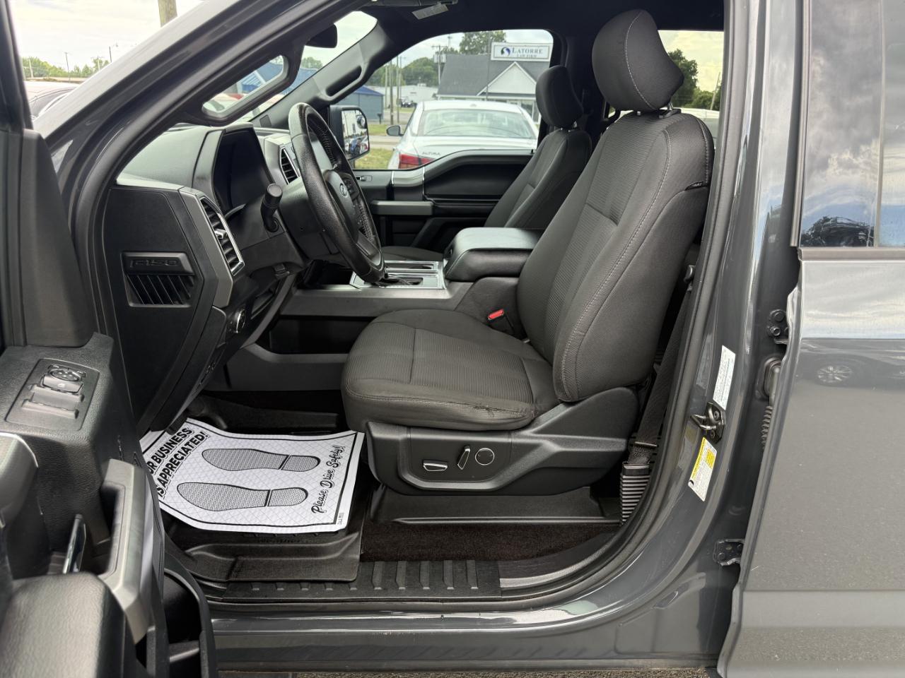 Ford F-150 XLT SuperCrew 5.5-ft. Bed 2WD 2016