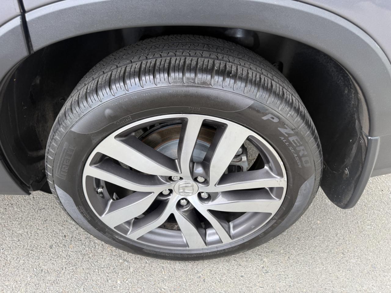 Honda Pilot Touring 2WD 2016