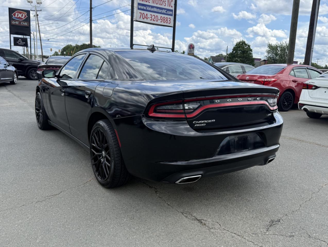 Dodge Charger SXT AWD 2017