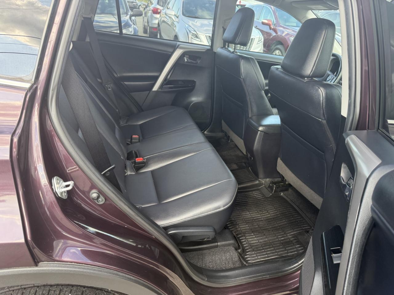 Toyota RAV4 Limited AWD 2018