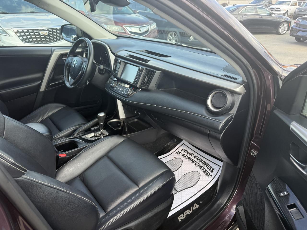 Toyota RAV4 Limited AWD 2018