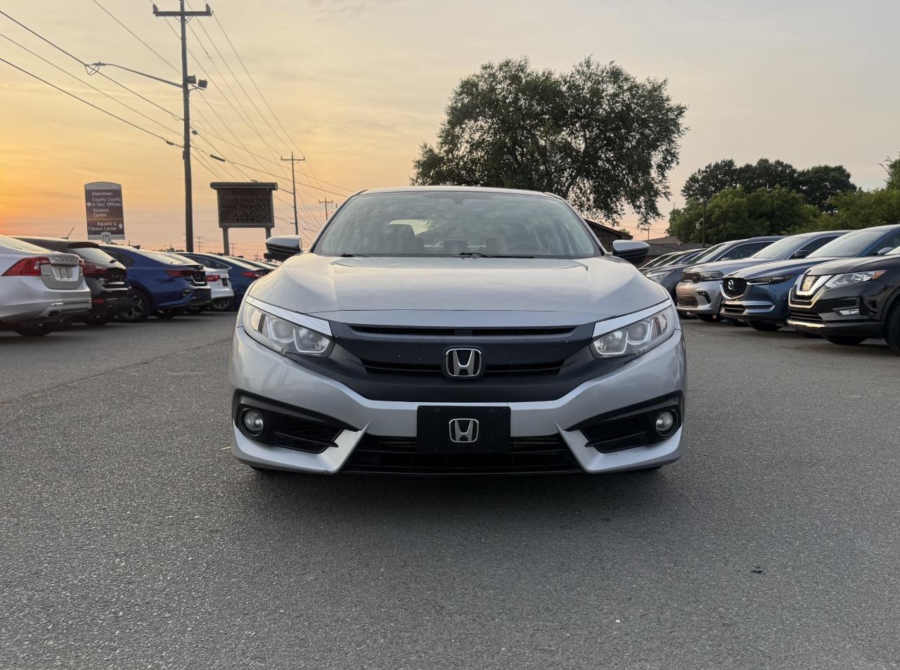 Honda Civic EX-T Sedan CVT 2017