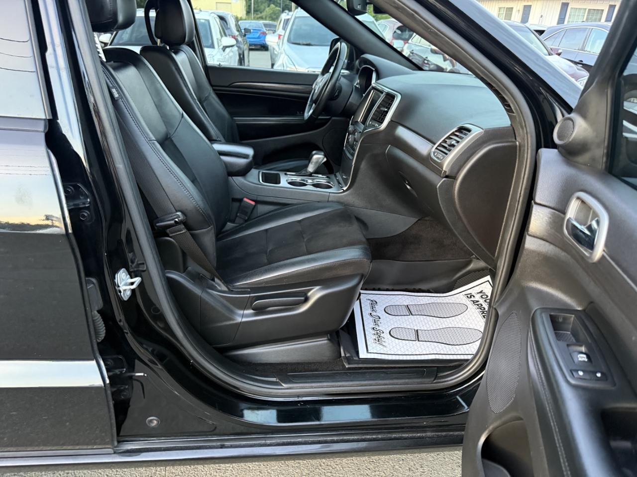 Jeep Grand Cherokee  2018