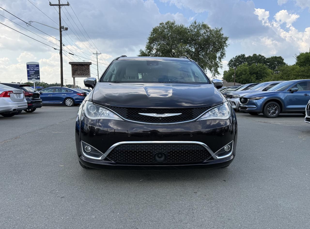 Chrysler Pacifica Limited 2018