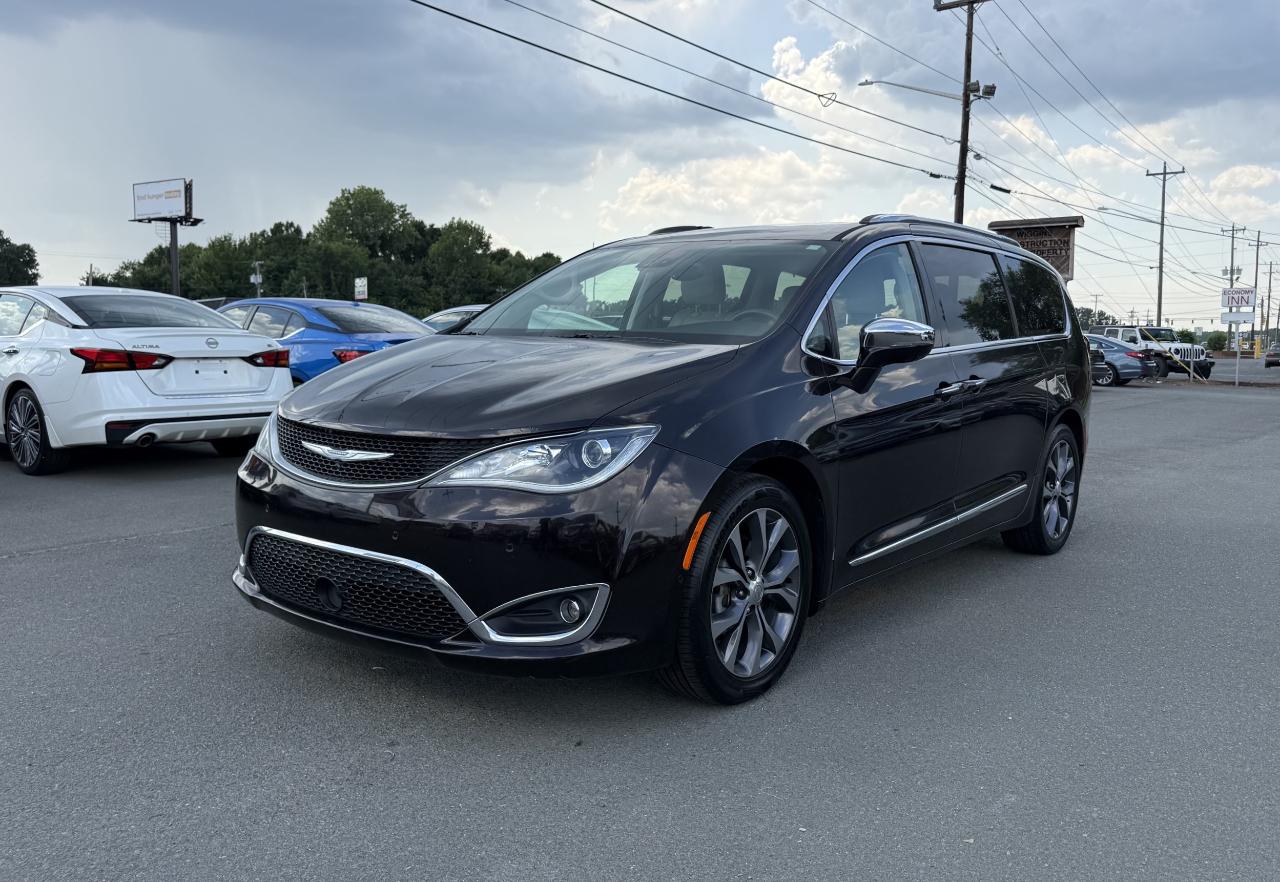 Chrysler Pacifica Limited 2018