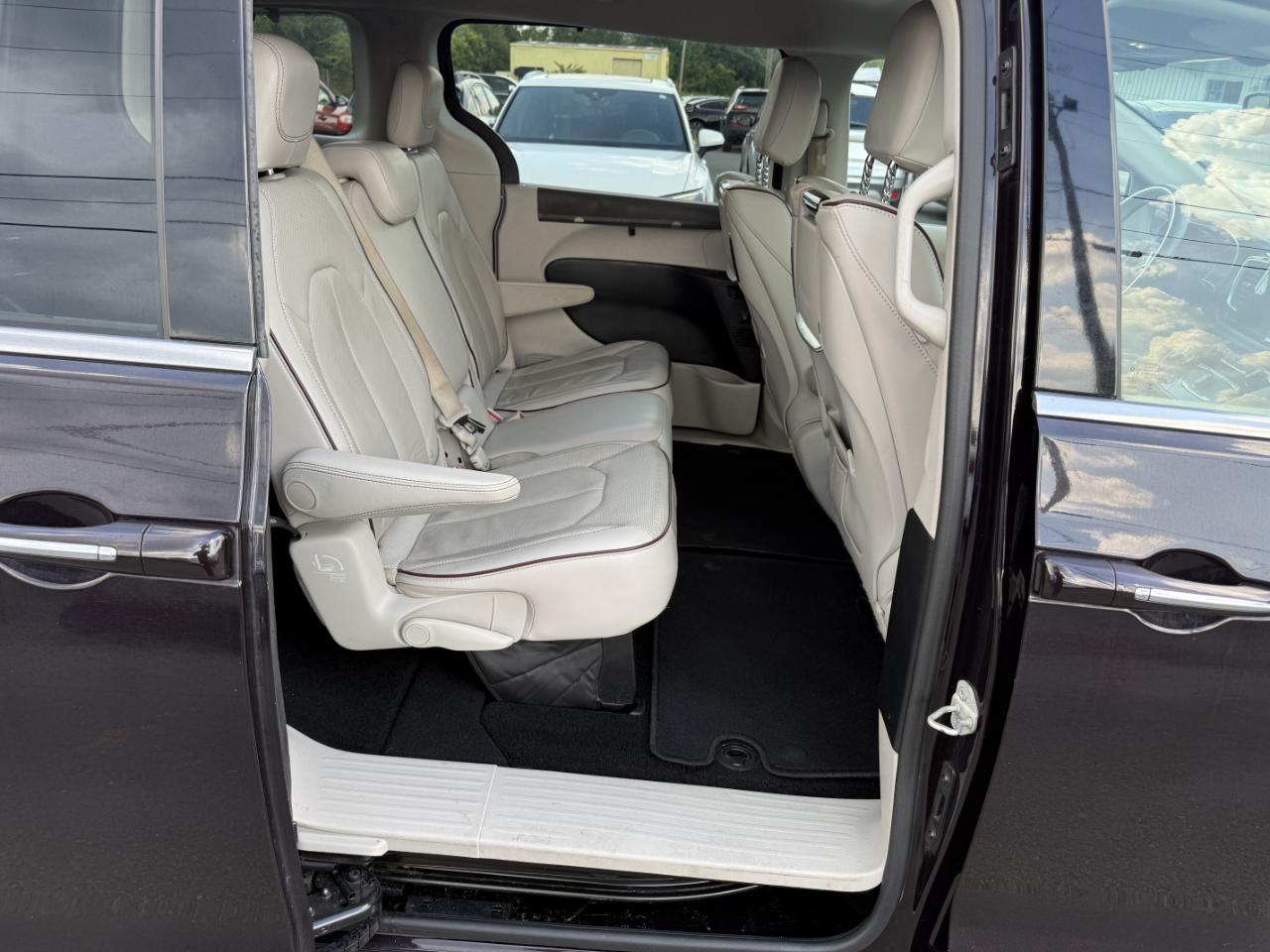 Chrysler Pacifica Limited 2018