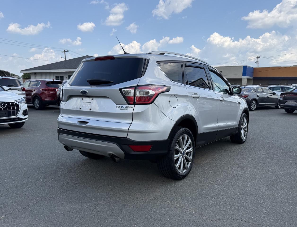 Ford Escape Titanium FWD 2017