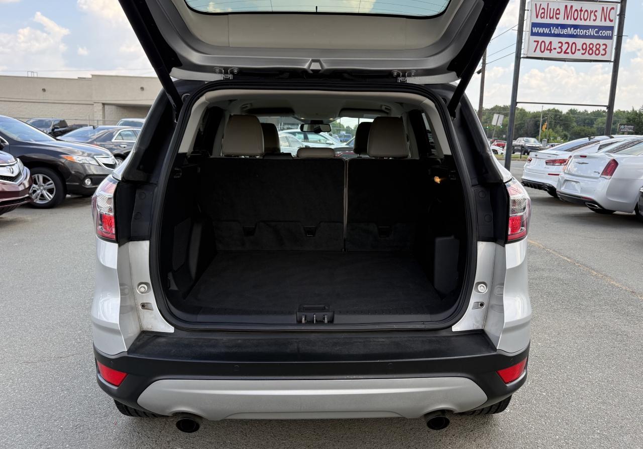 Ford Escape Titanium FWD 2017