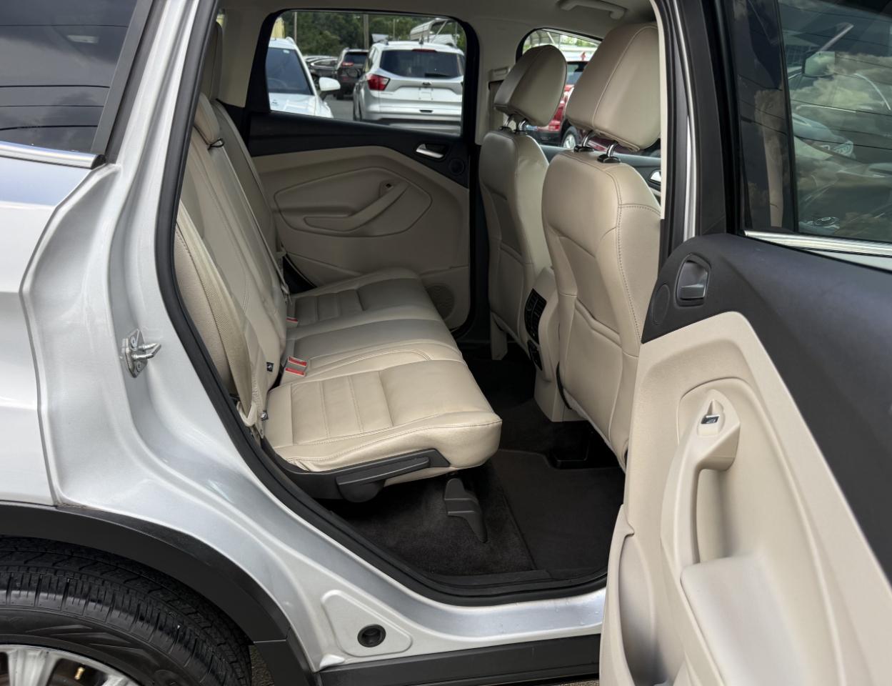 Ford Escape Titanium FWD 2017