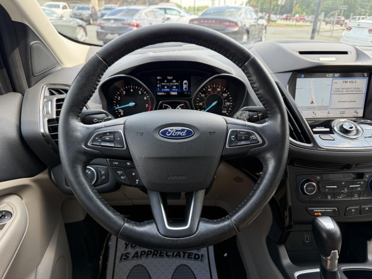 Ford Escape Titanium FWD 2017