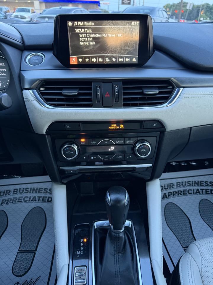 Mazda MAZDA6 i Grand Touring 2016
