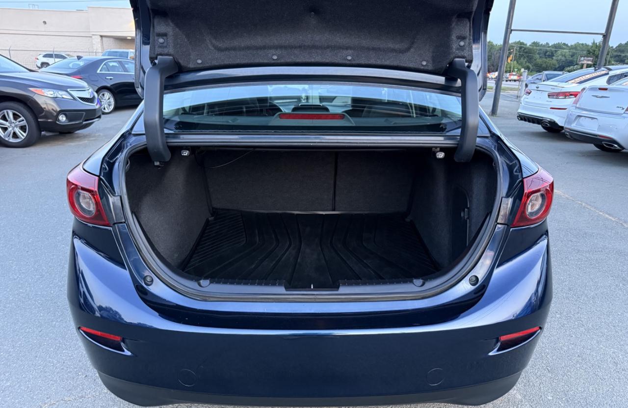 Mazda MAZDA3 s Grand Touring AT 5-Door 2017