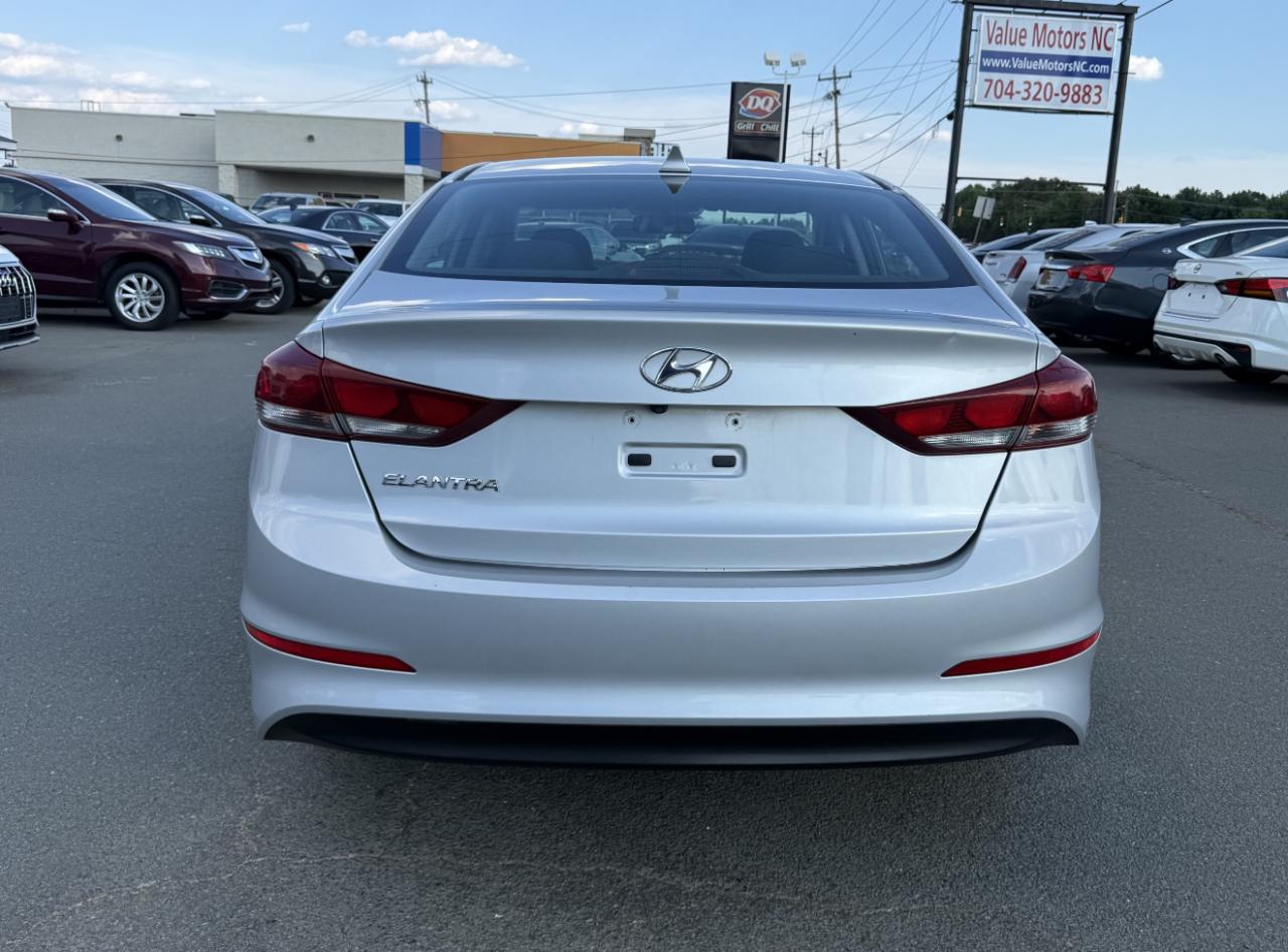 Hyundai Elantra Limited 2018