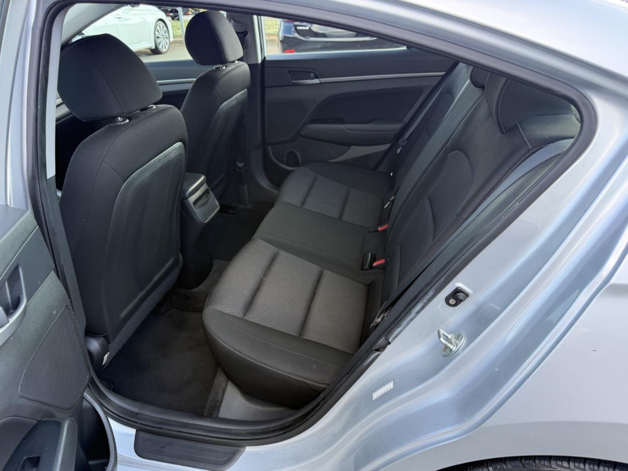 Hyundai Elantra Limited 2018