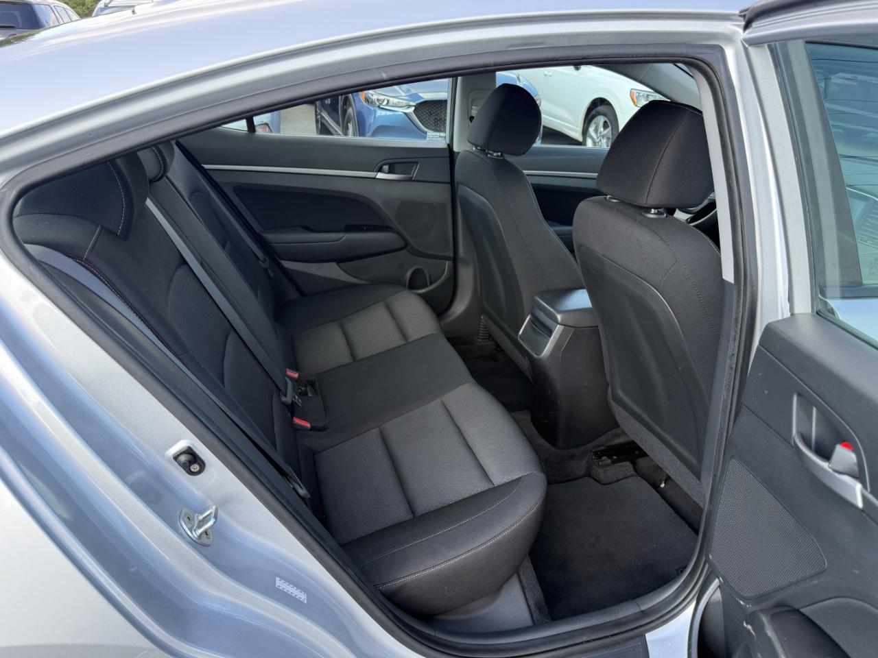 Hyundai Elantra Limited 2018
