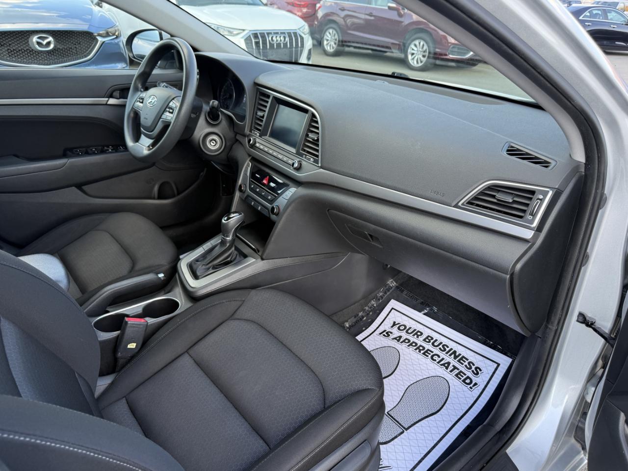Hyundai Elantra Limited 2018