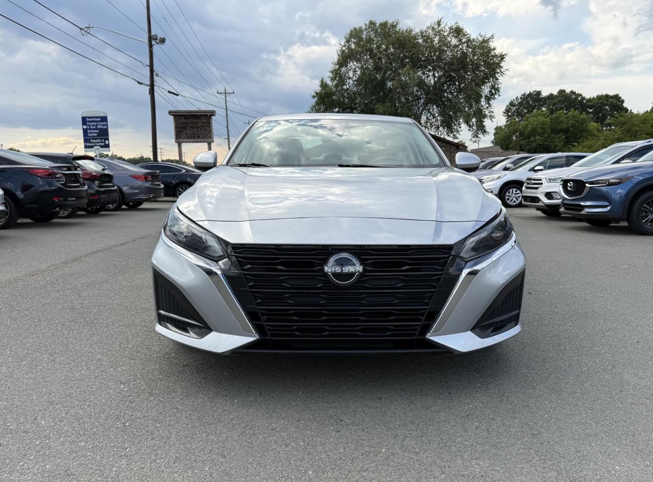 Nissan Altima 2.5 SV 2023