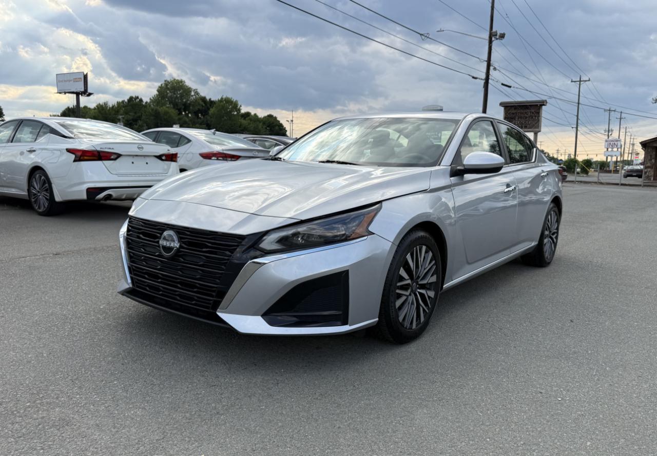 Nissan Altima 2.5 SV 2023