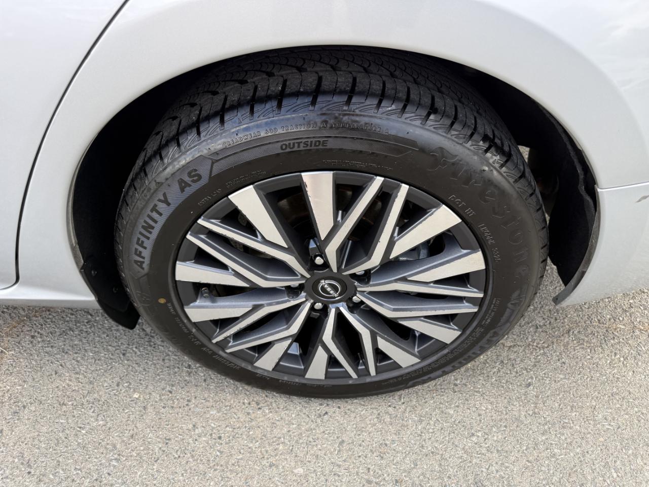 Nissan Altima 2.5 SV 2023