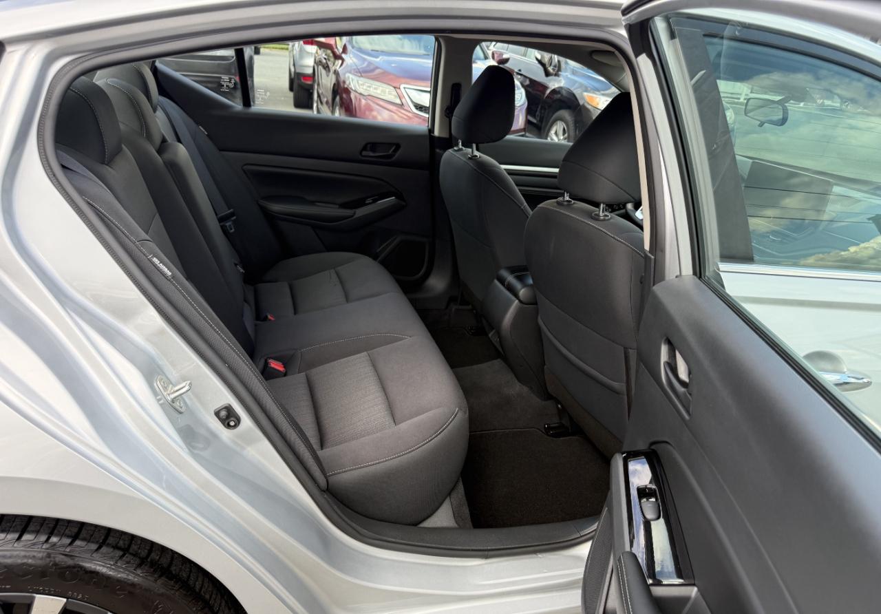 Nissan Altima 2.5 SV 2023