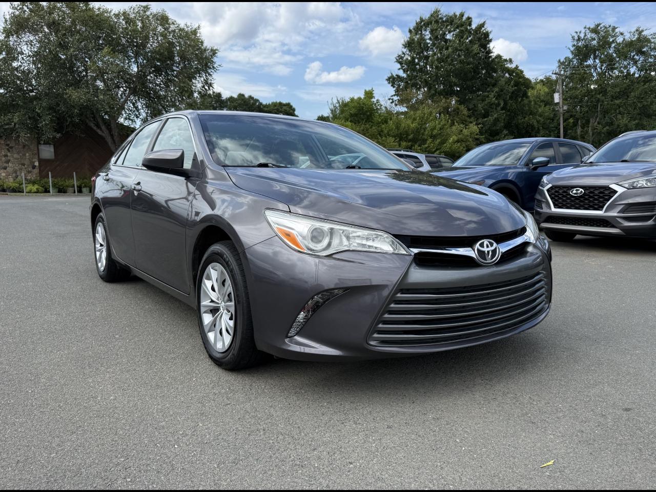 Toyota Camry LE 2017