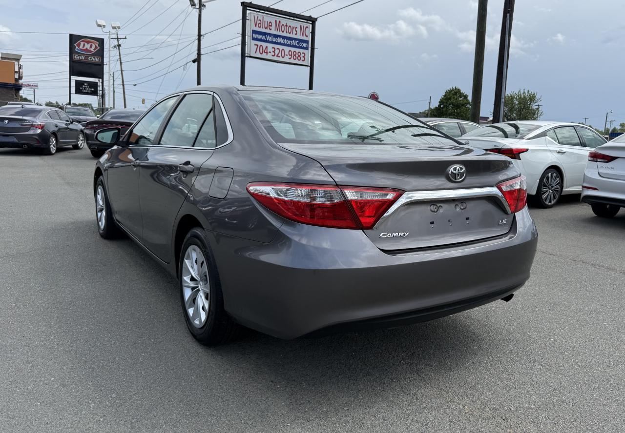 Toyota Camry LE 2017