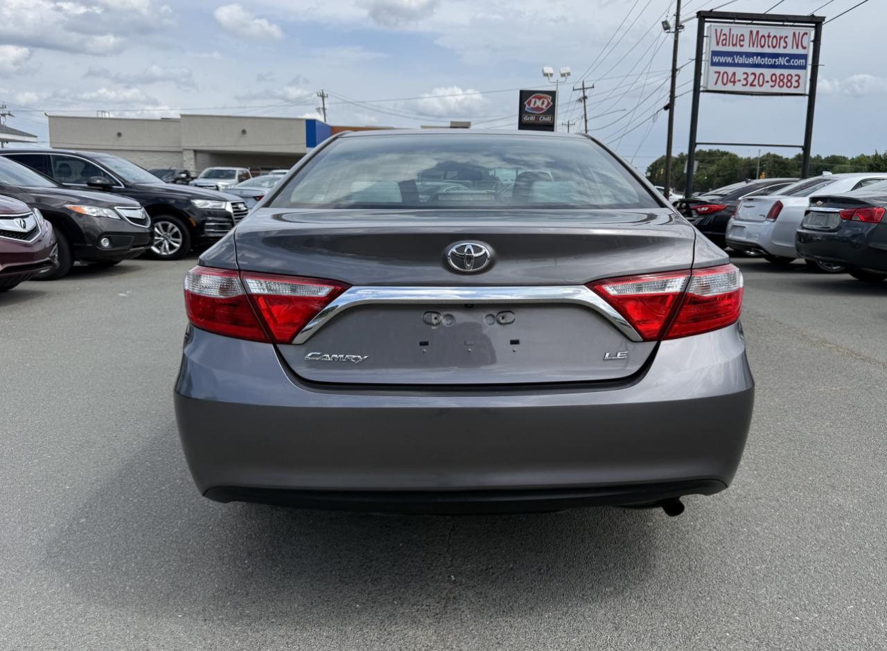 Toyota Camry LE 2017