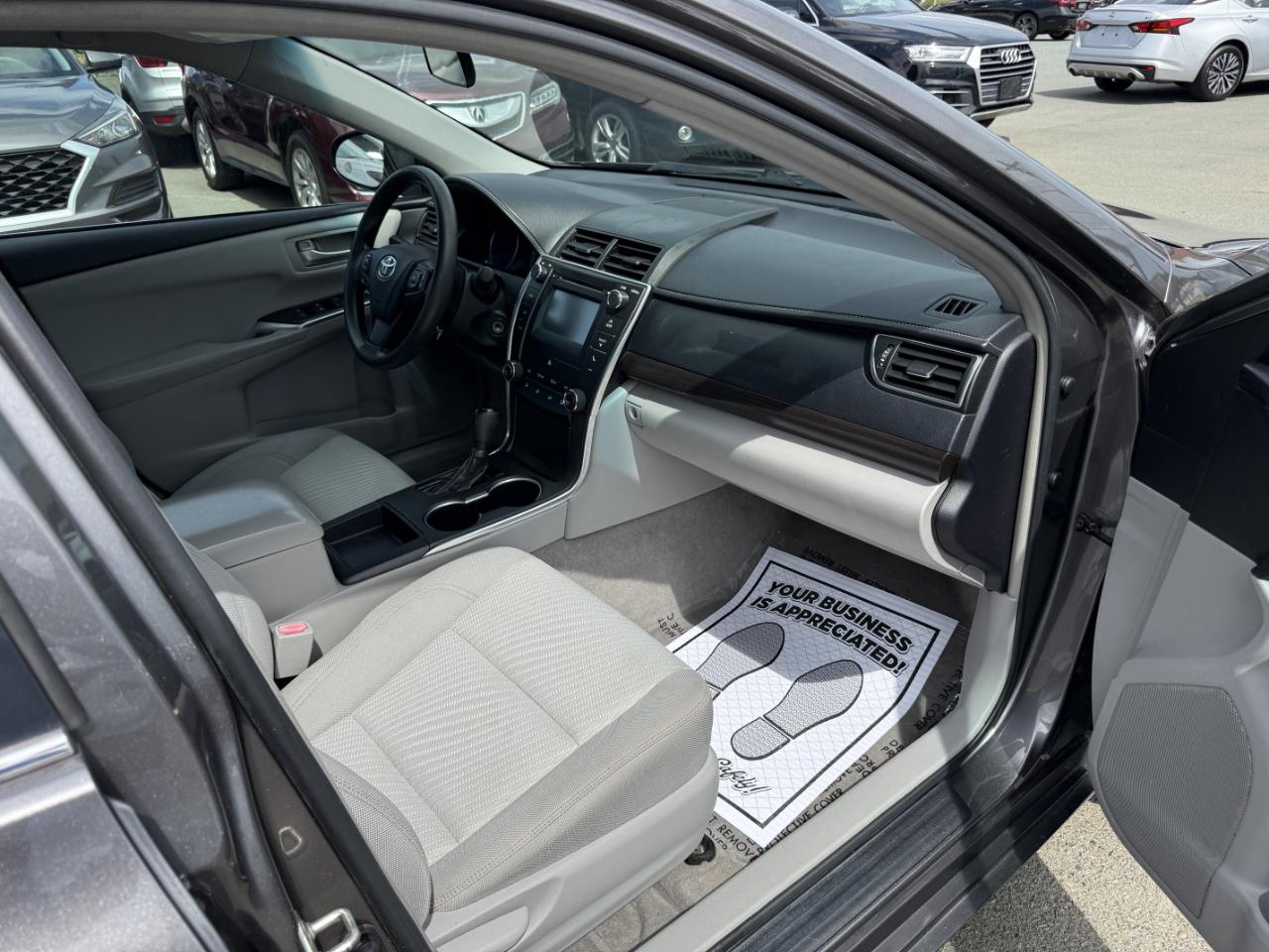 Toyota Camry LE 2017