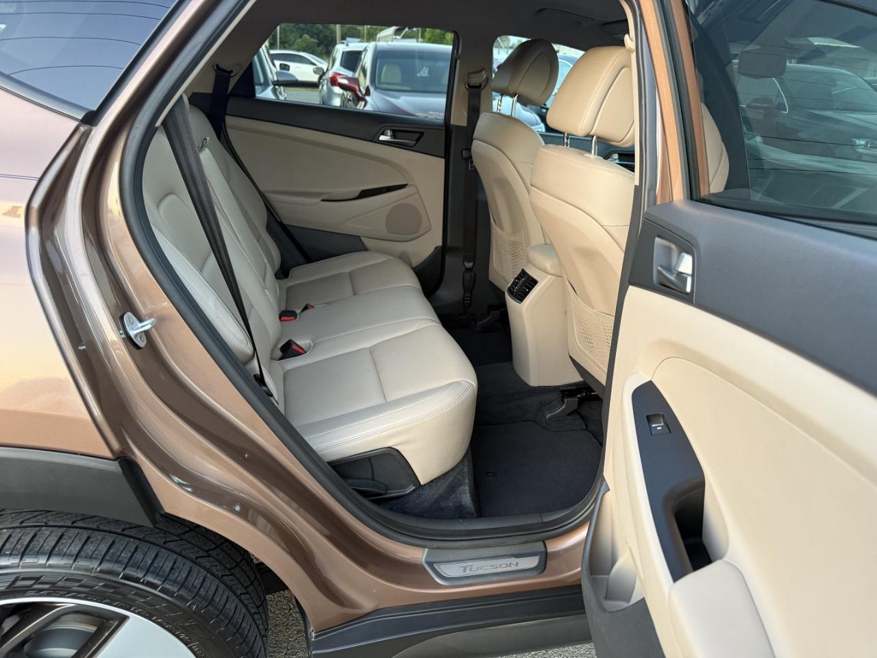 Hyundai Tucson Limited w/Ultimate Package 2016