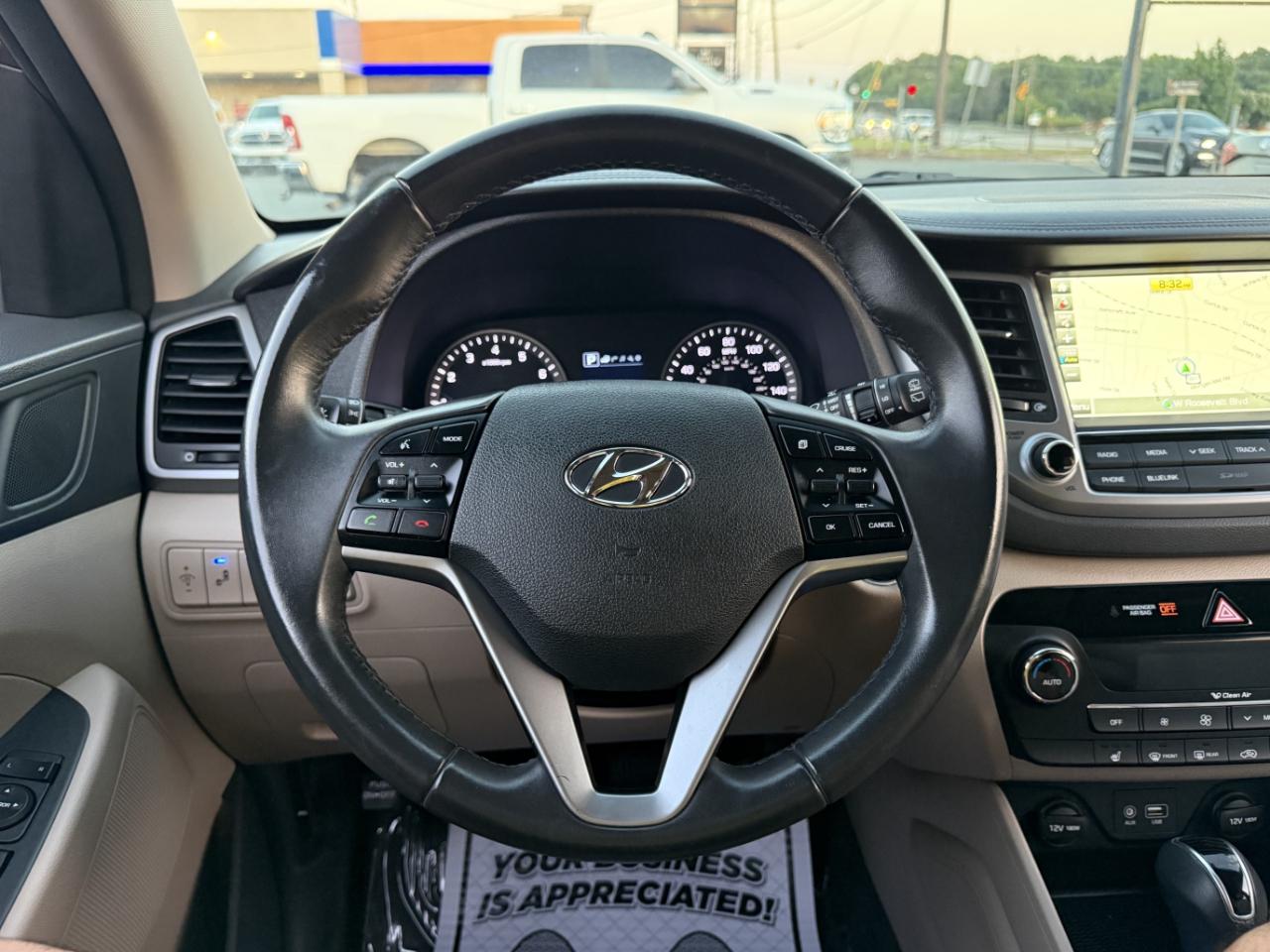 Hyundai Tucson Limited w/Ultimate Package 2016