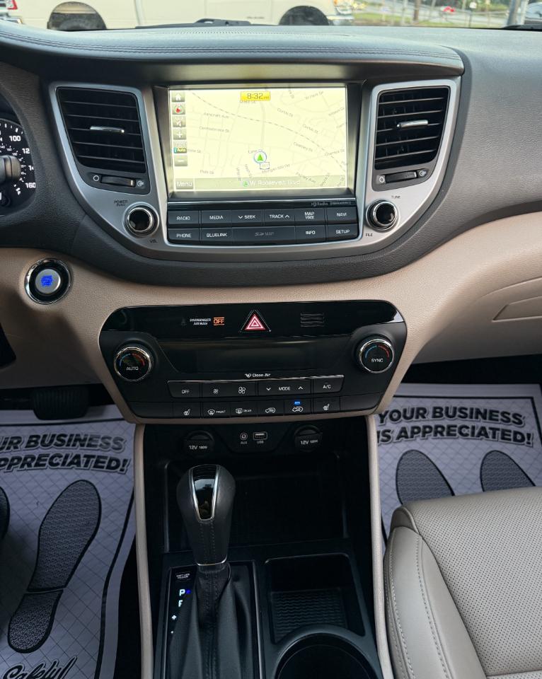 Hyundai Tucson Limited w/Ultimate Package 2016