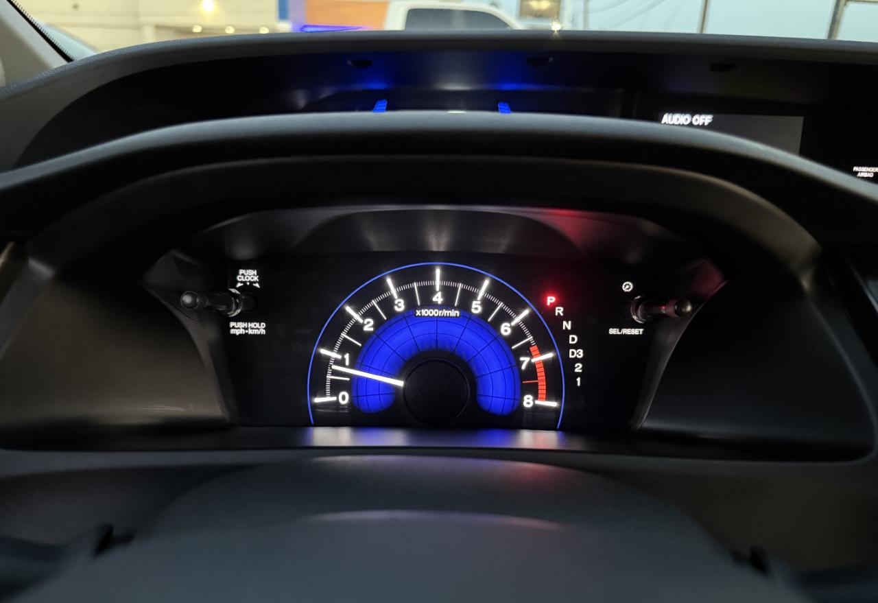 Honda Civic EX Sedan 5-Speed AT 2013