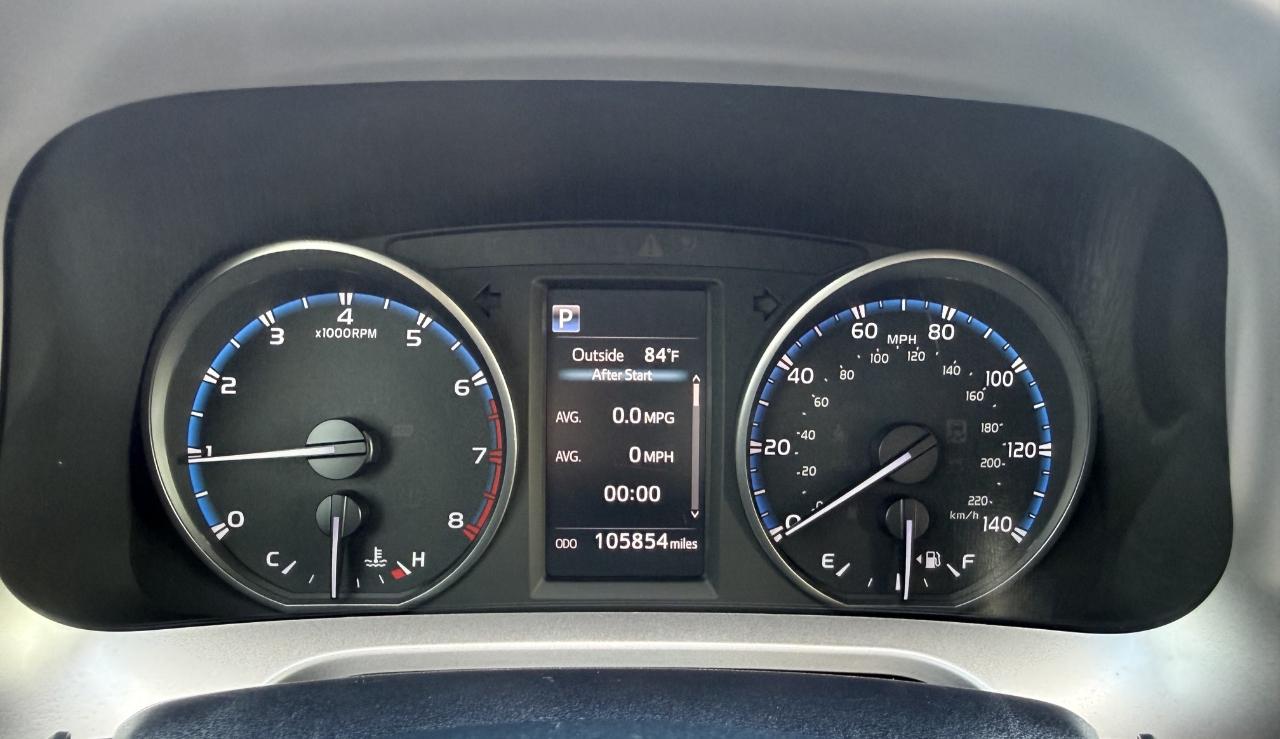 Toyota RAV4 LE FWD 2018