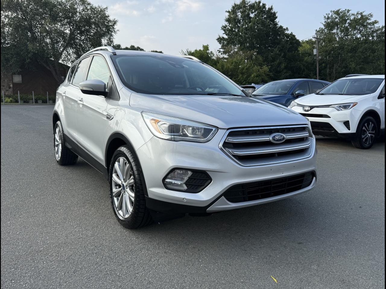 Ford Escape Titanium FWD 2017