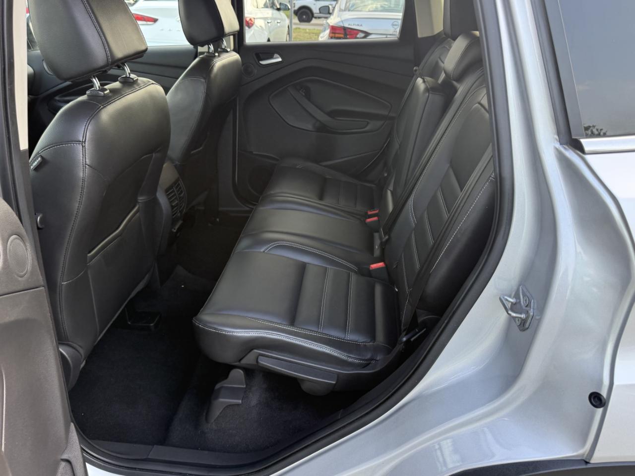 Ford Escape Titanium FWD 2017