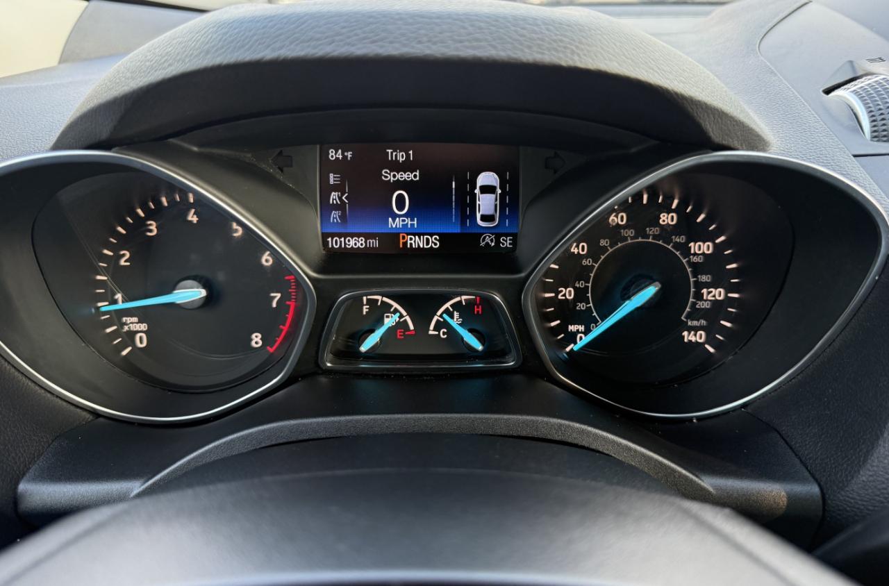 Ford Escape Titanium FWD 2017