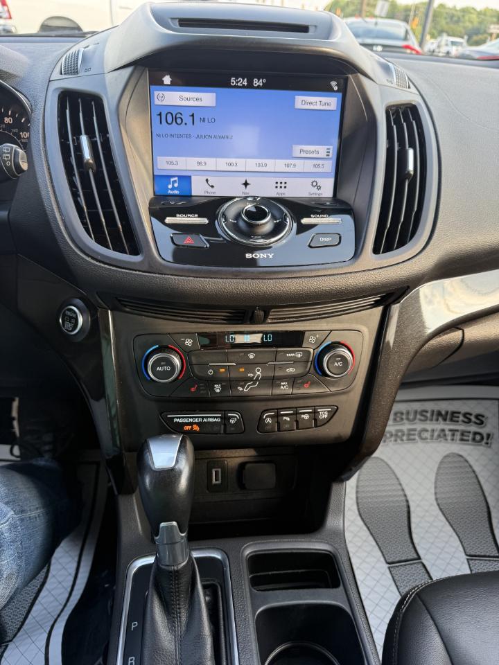 Ford Escape Titanium FWD 2017