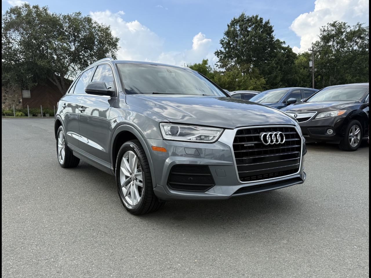Audi Q3 2.0T quattro Premium Plus 2016