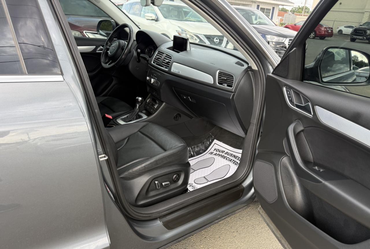 Audi Q3 2.0T quattro Premium Plus 2016
