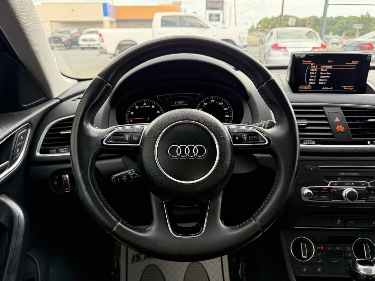 Audi Q3 2.0T quattro Premium Plus 2016