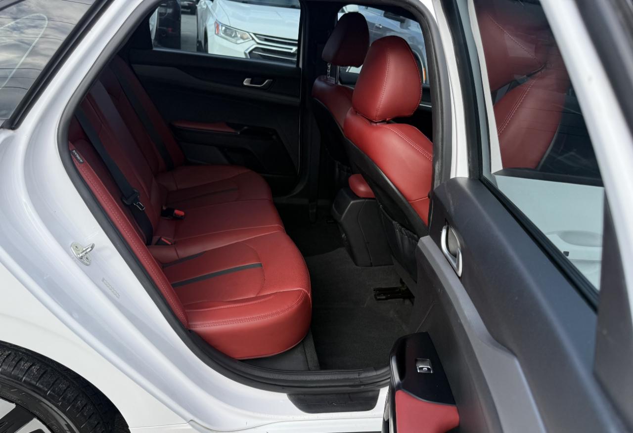 Kia K5 GT-Line 2023