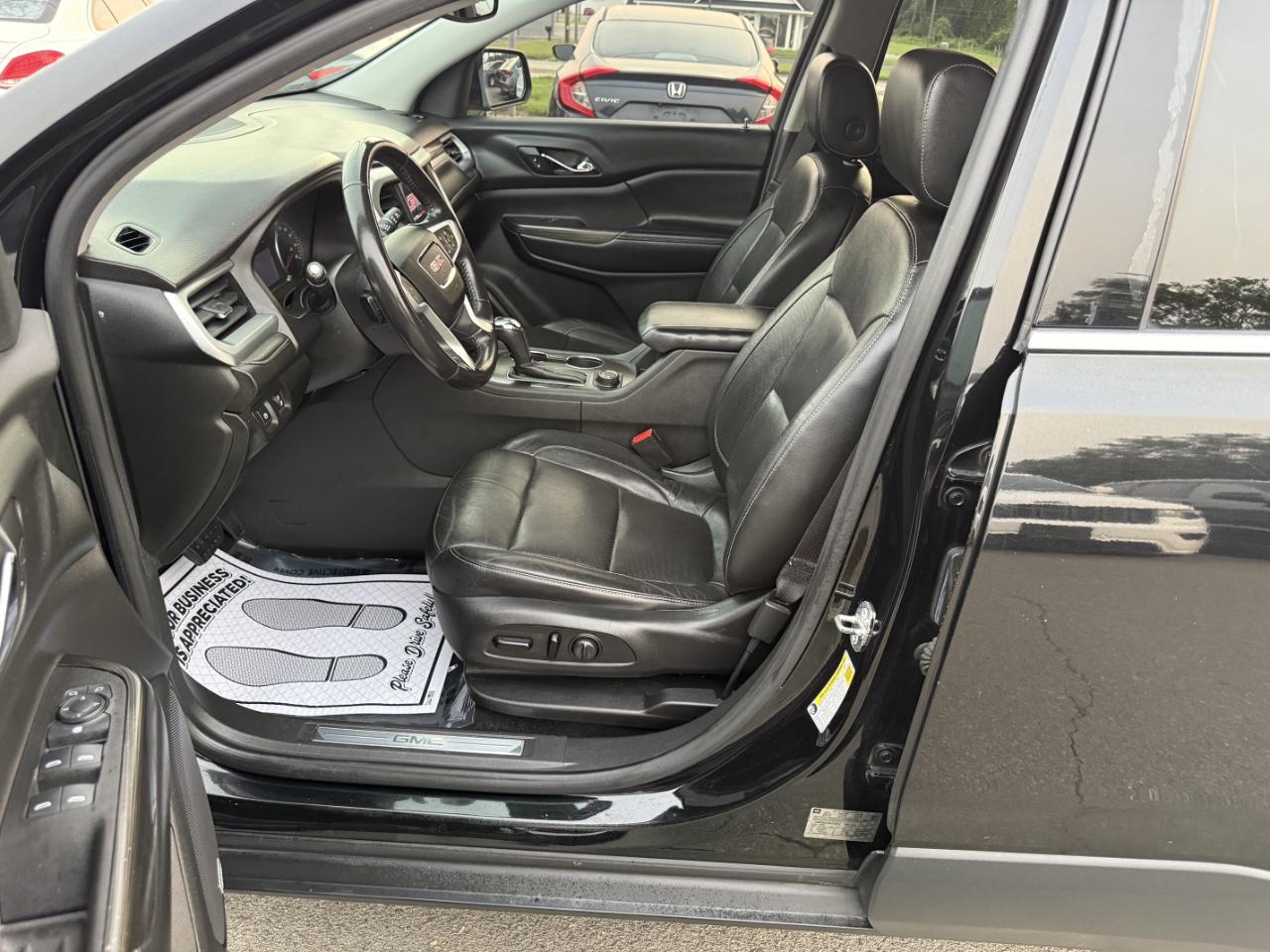 GMC Acadia SLT-1 FWD 2017